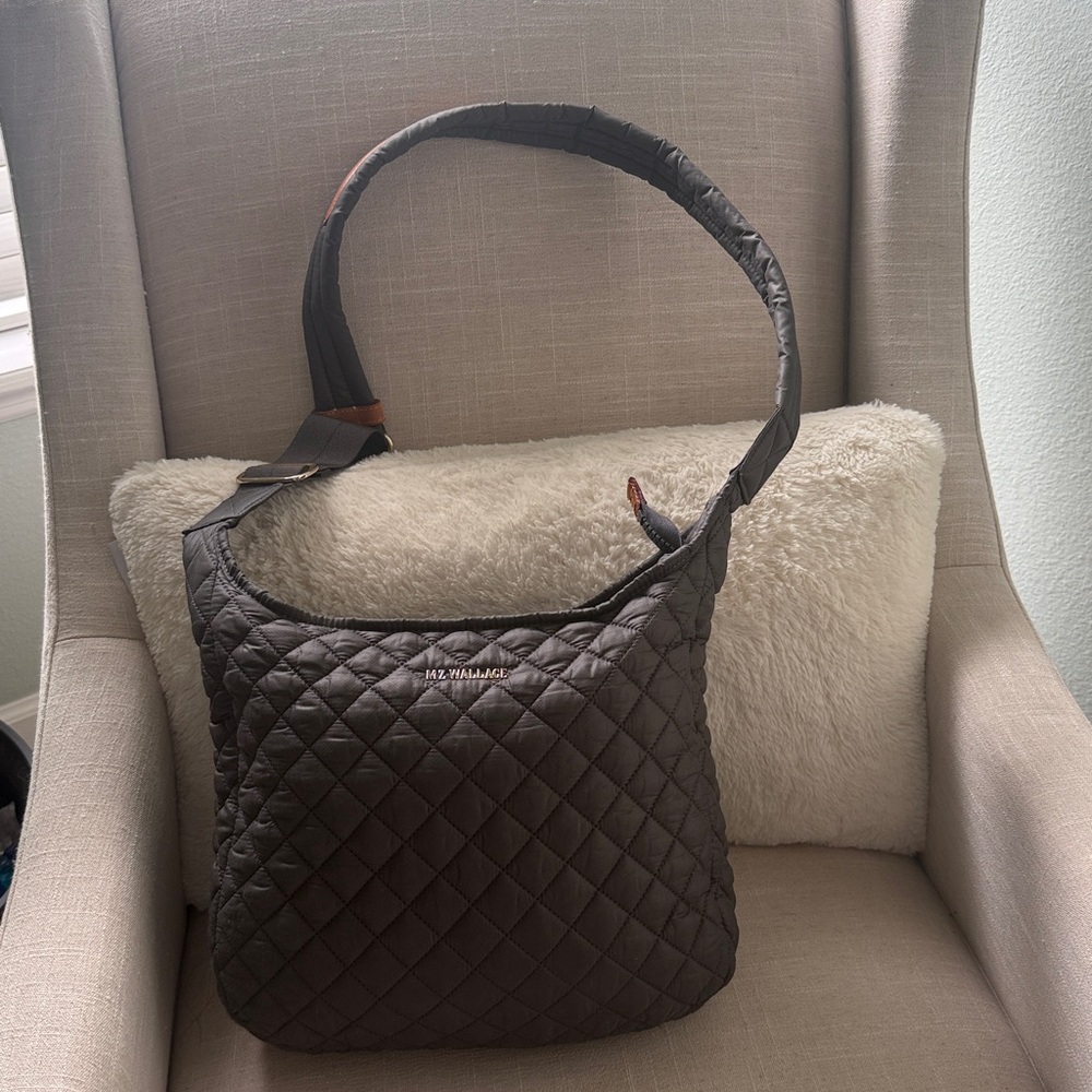 MZ WALLACE Parker Quilted Nylon Crossbody Bag Messenger Bag Purse Gray Medium Sz - Picture 4 of 16